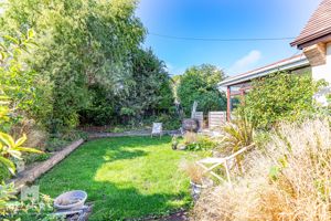 Photo 30- click for photo gallery